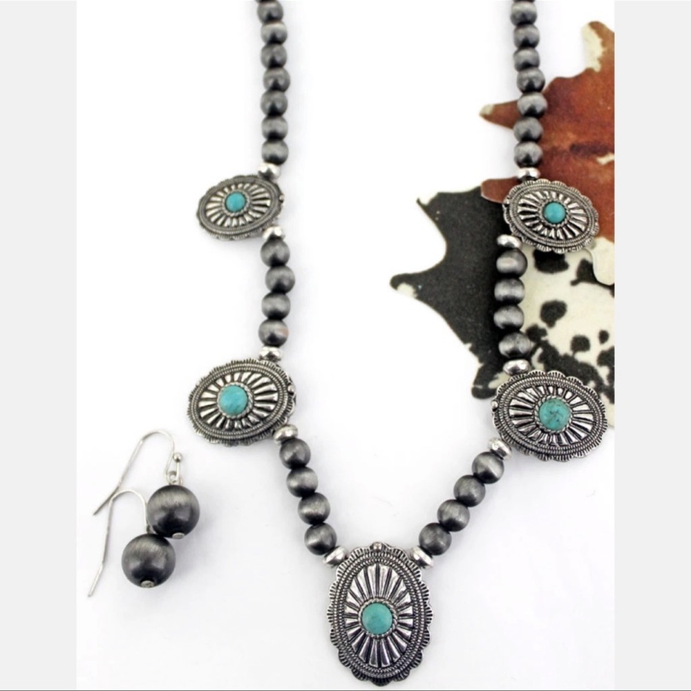 Concho Necklace & Earring Set